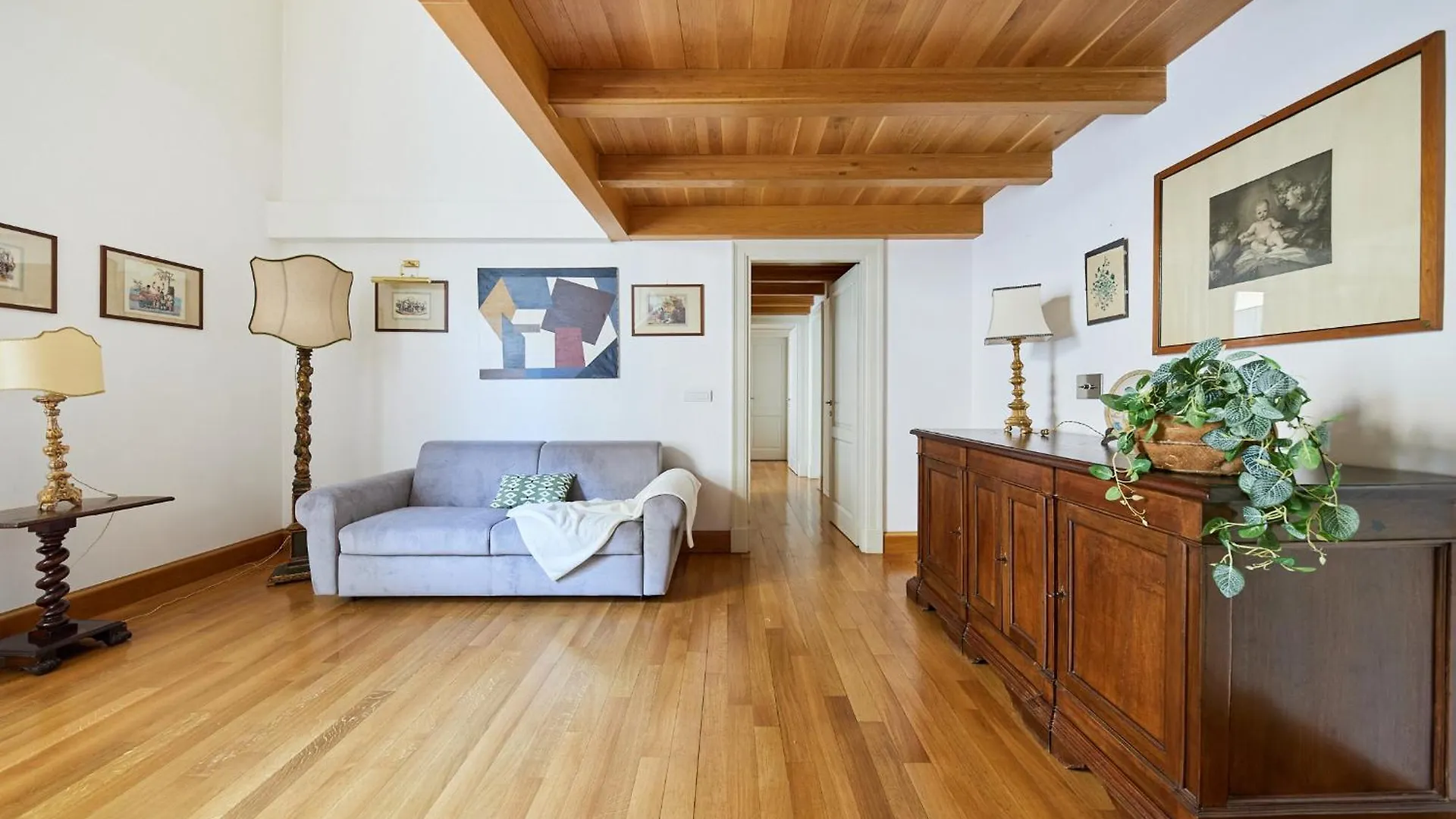 Iflat Retro Chic Apartment In Prati Rome 0*,